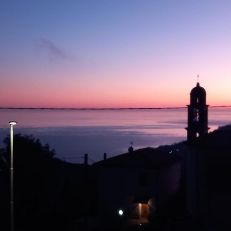 Dolci Risvegli Appartamento Vista Mare Ventimiglia Exterior foto