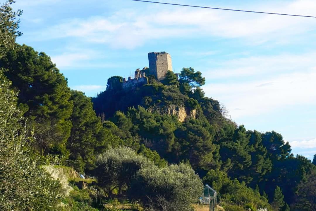 Dolci Risvegli Appartamento Vista Mare Ventimiglia Exterior foto